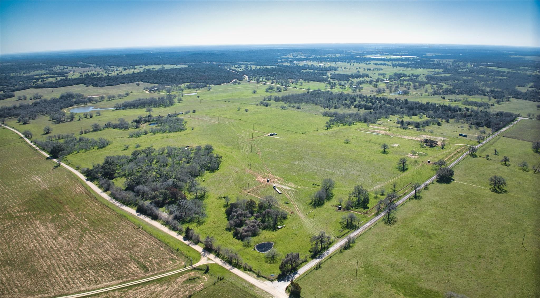 5940 Tenney Creek Rd, Luling, TX 78648