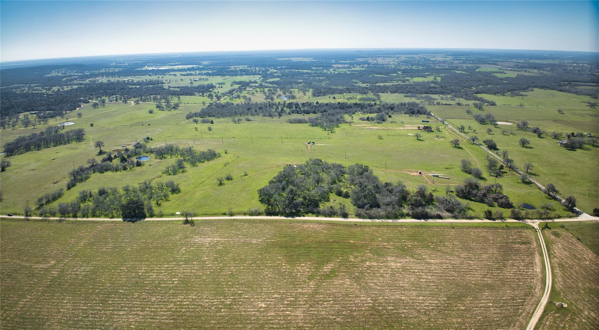 5940 Tenney Creek Rd, Luling, TX 78648