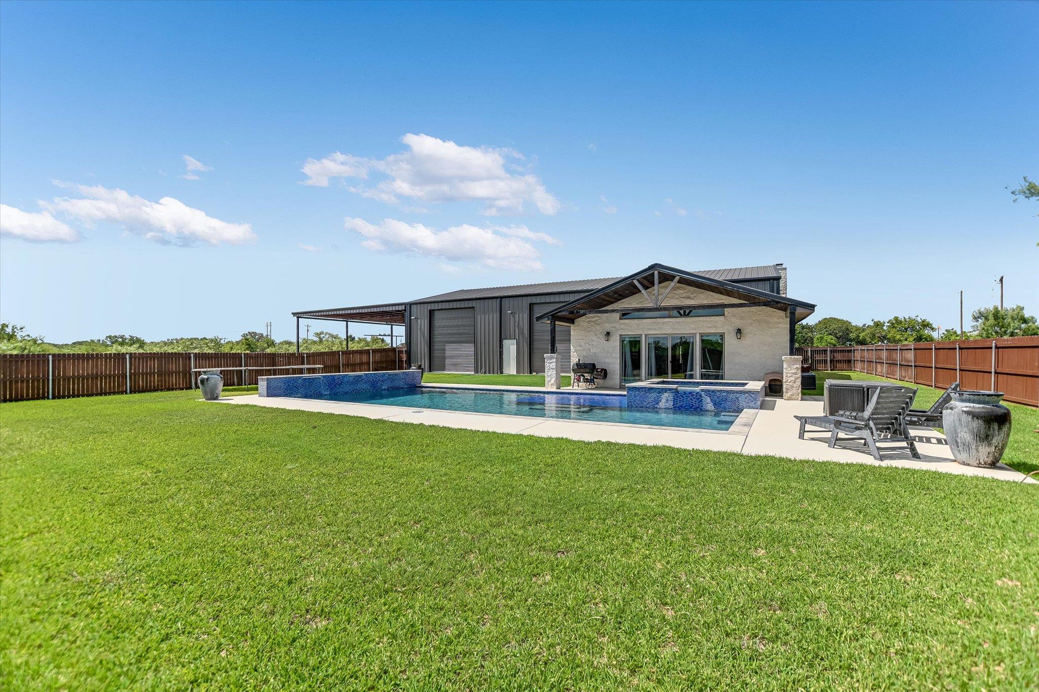 408 CR 144, Marble Falls, TX 78654