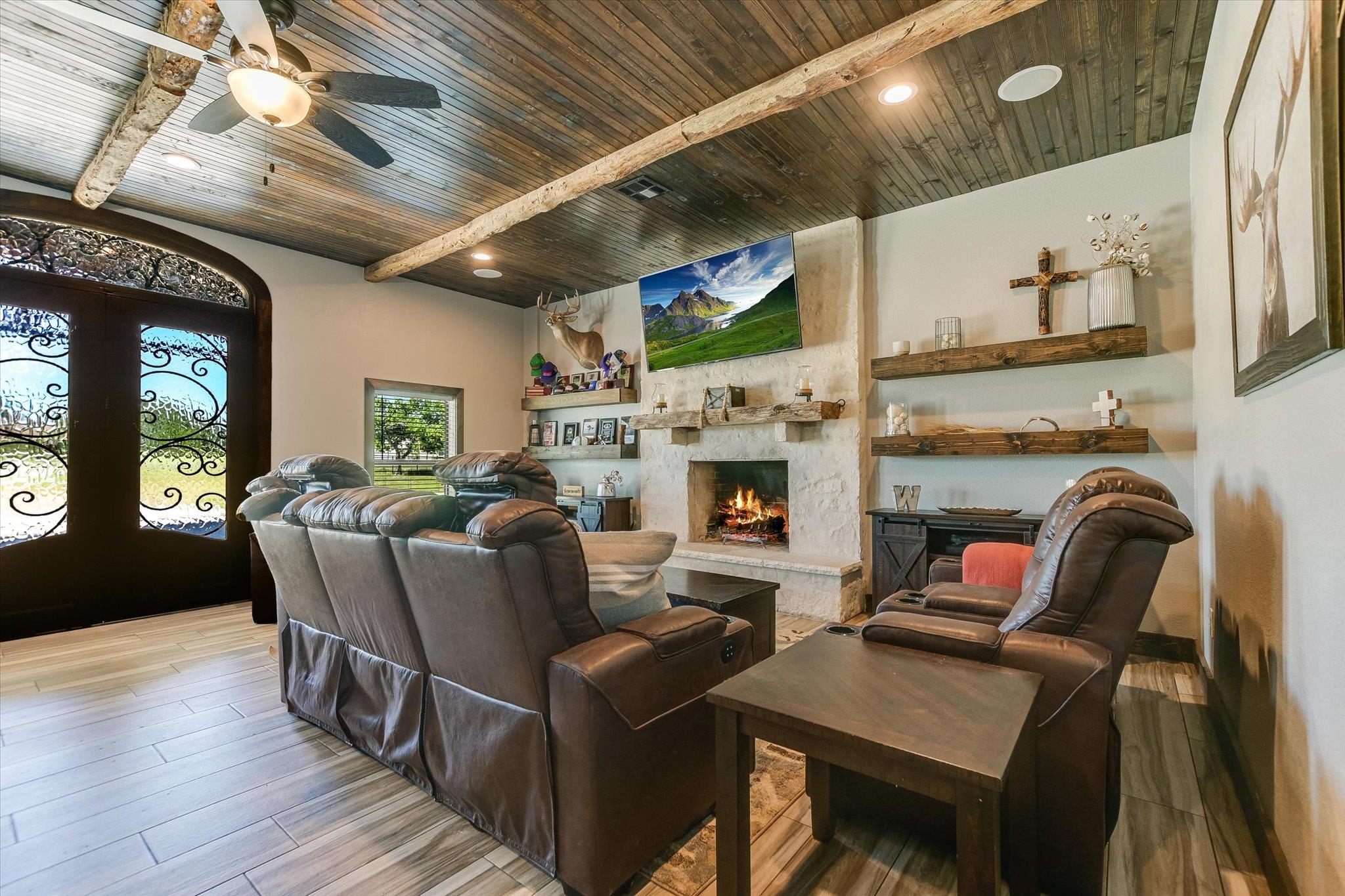 408 CR 144, Marble Falls, TX 78654