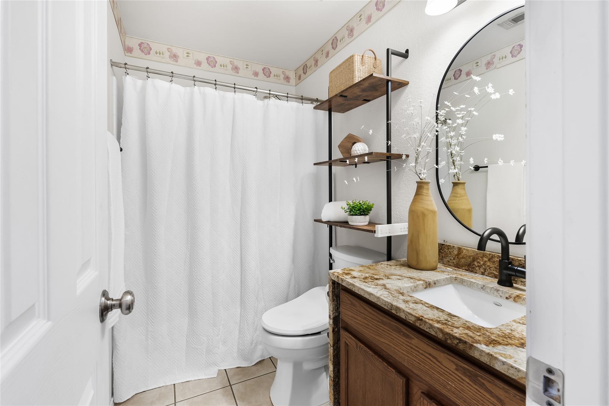 809 W South St, Leander, TX 78641