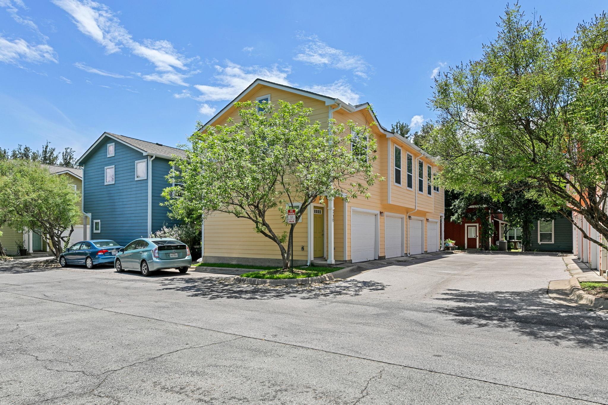 1601 Miriam Ave # 216, Austin, TX 78702