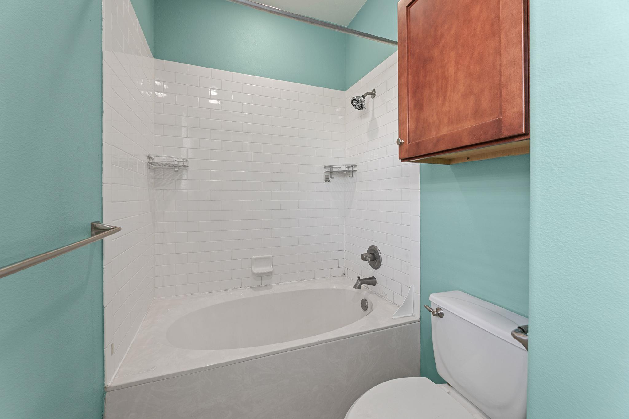 1601 Miriam Ave # 216, Austin, TX 78702