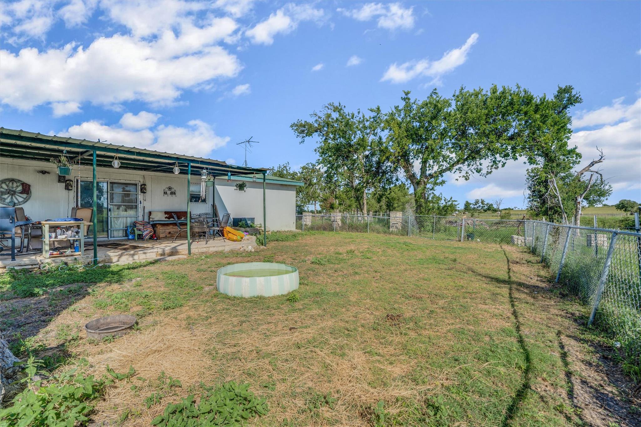 3007 County Road 303, Jarrell, TX 76537