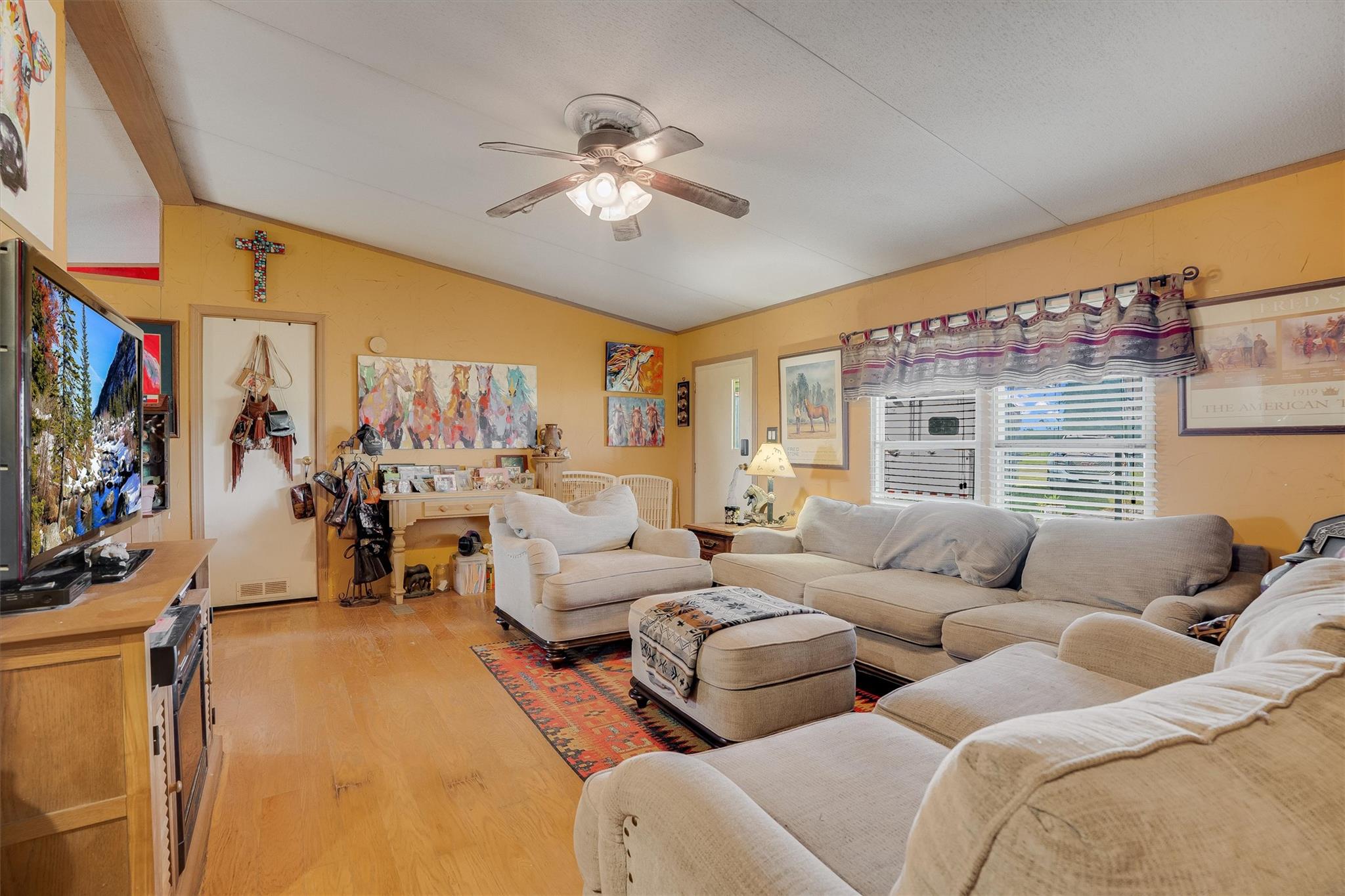 3007 County Road 303, Jarrell, TX 76537