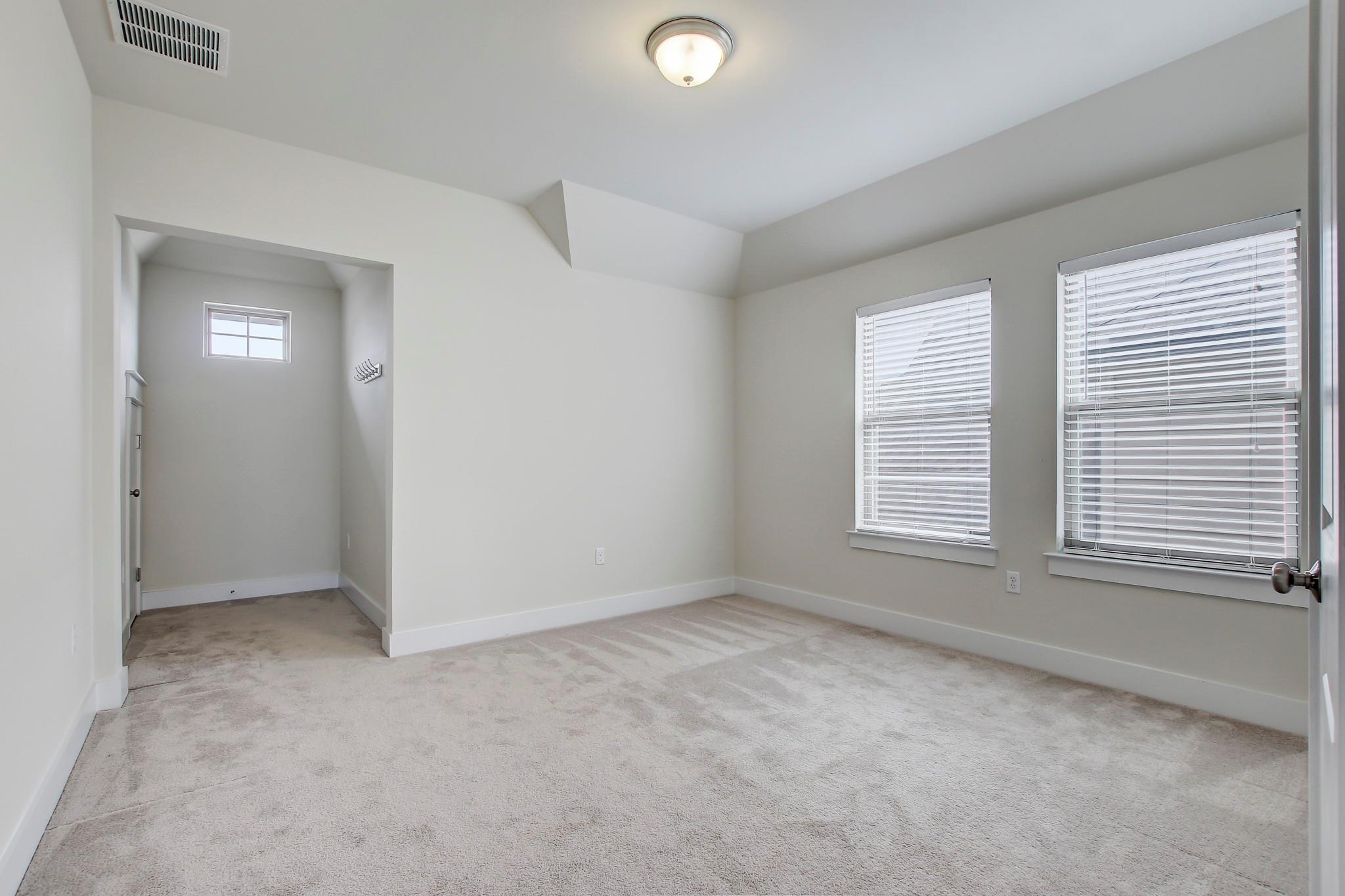 13001 Hymeadow Dr # 39, Austin, TX 78729