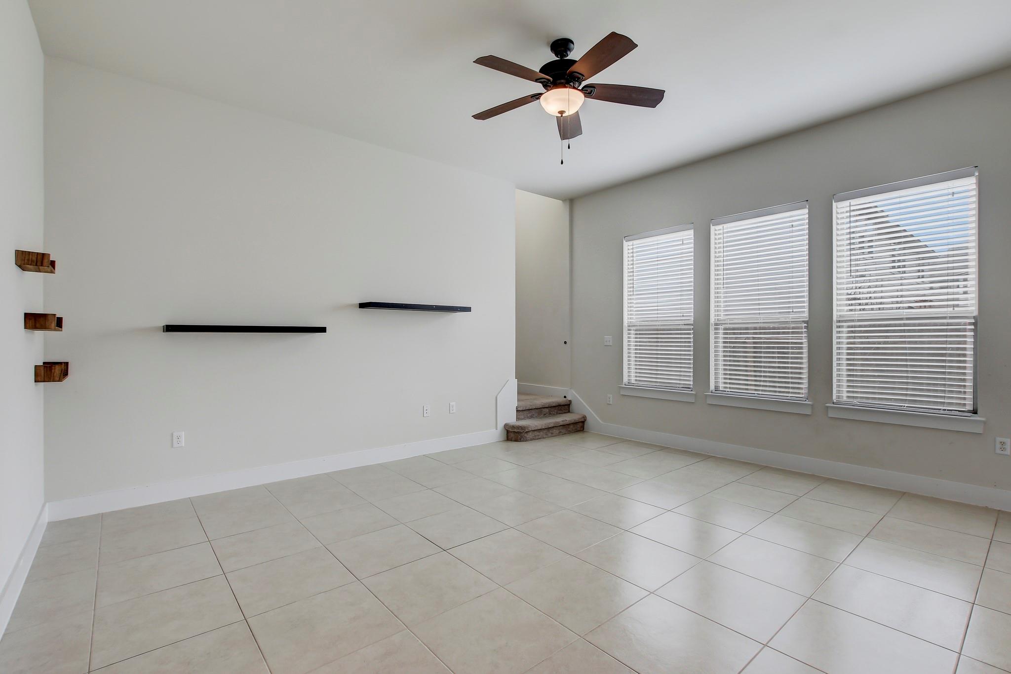 13001 Hymeadow Dr # 39, Austin, TX 78729