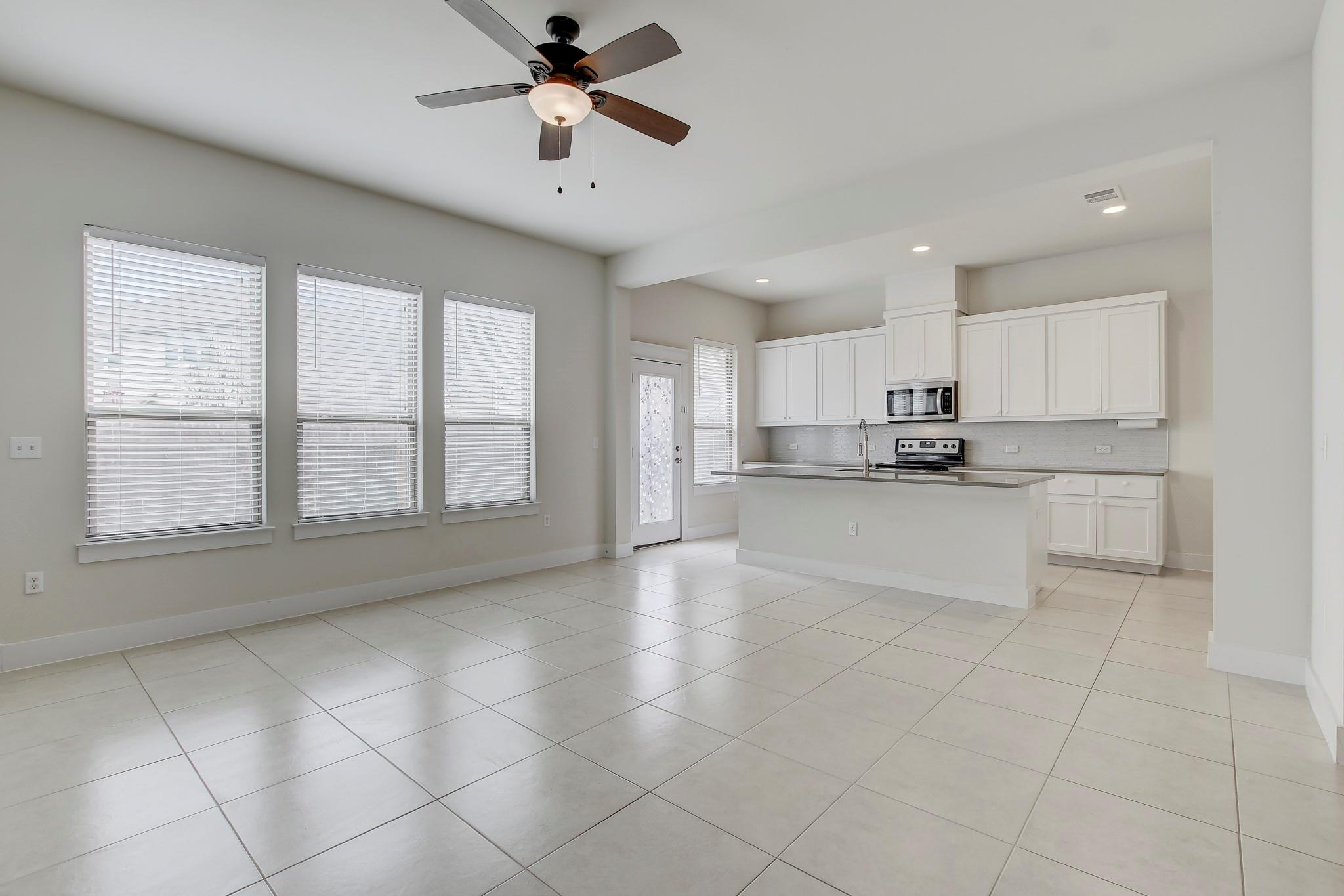 13001 Hymeadow Dr # 39, Austin, TX 78729