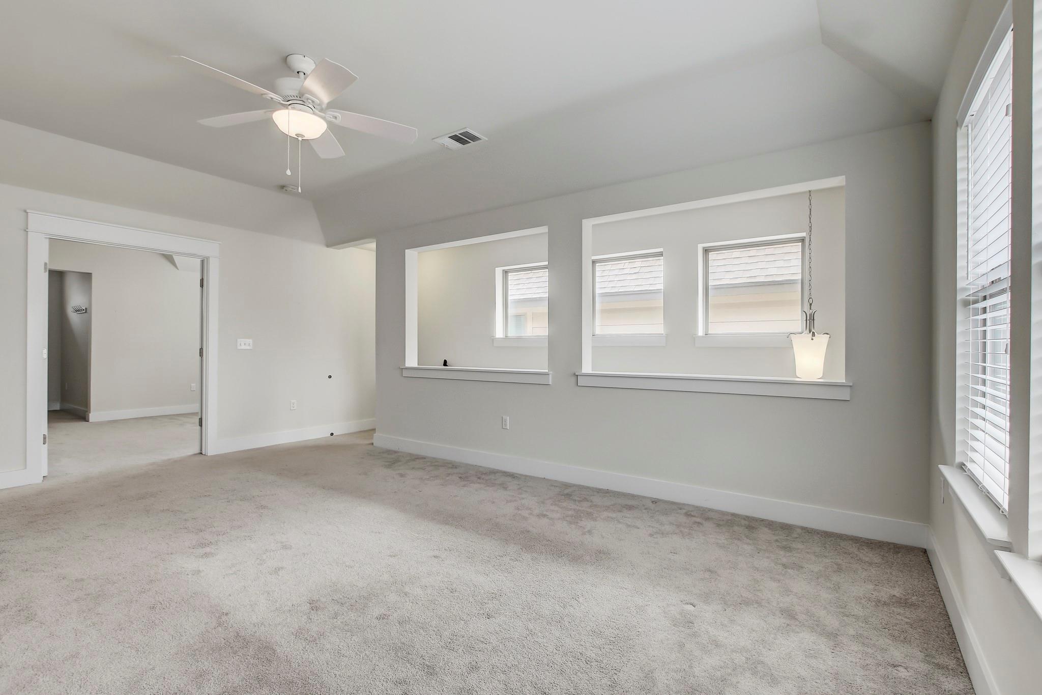 13001 Hymeadow Dr # 39, Austin, TX 78729