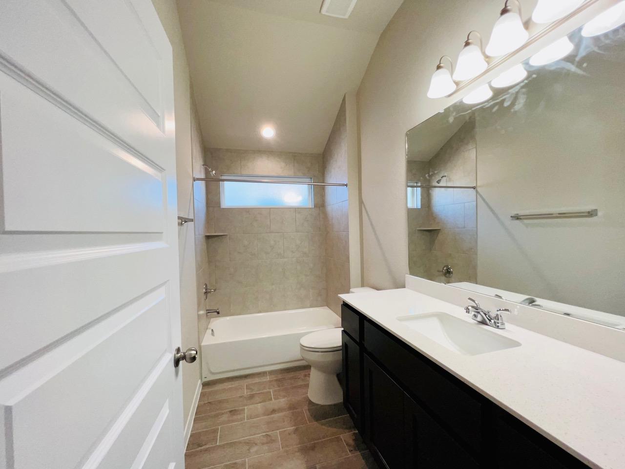 200 Living Reef Dr, Maxwell, TX 78656