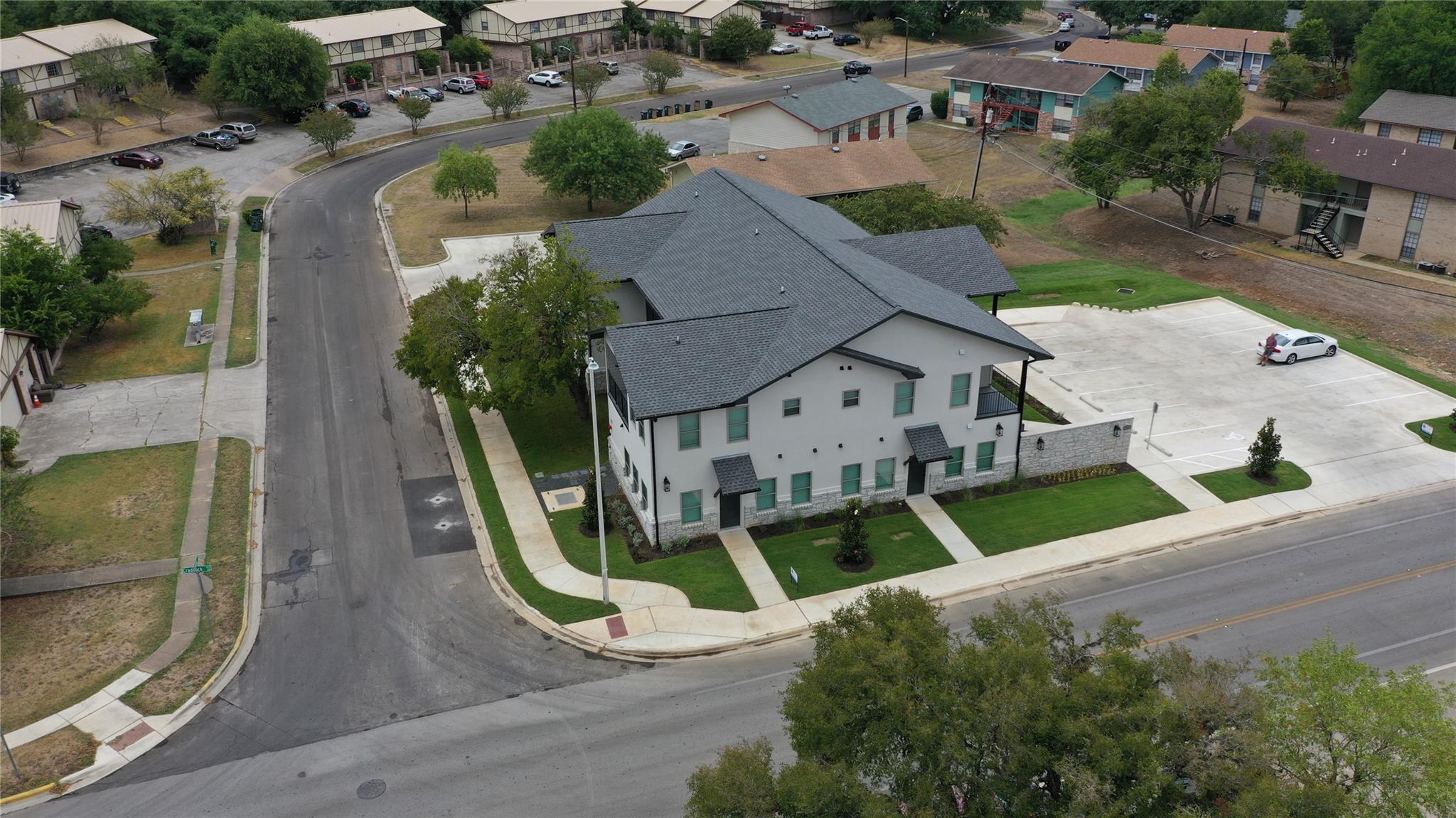 311 Craddock Ave # 103, San Marcos, TX 78666
