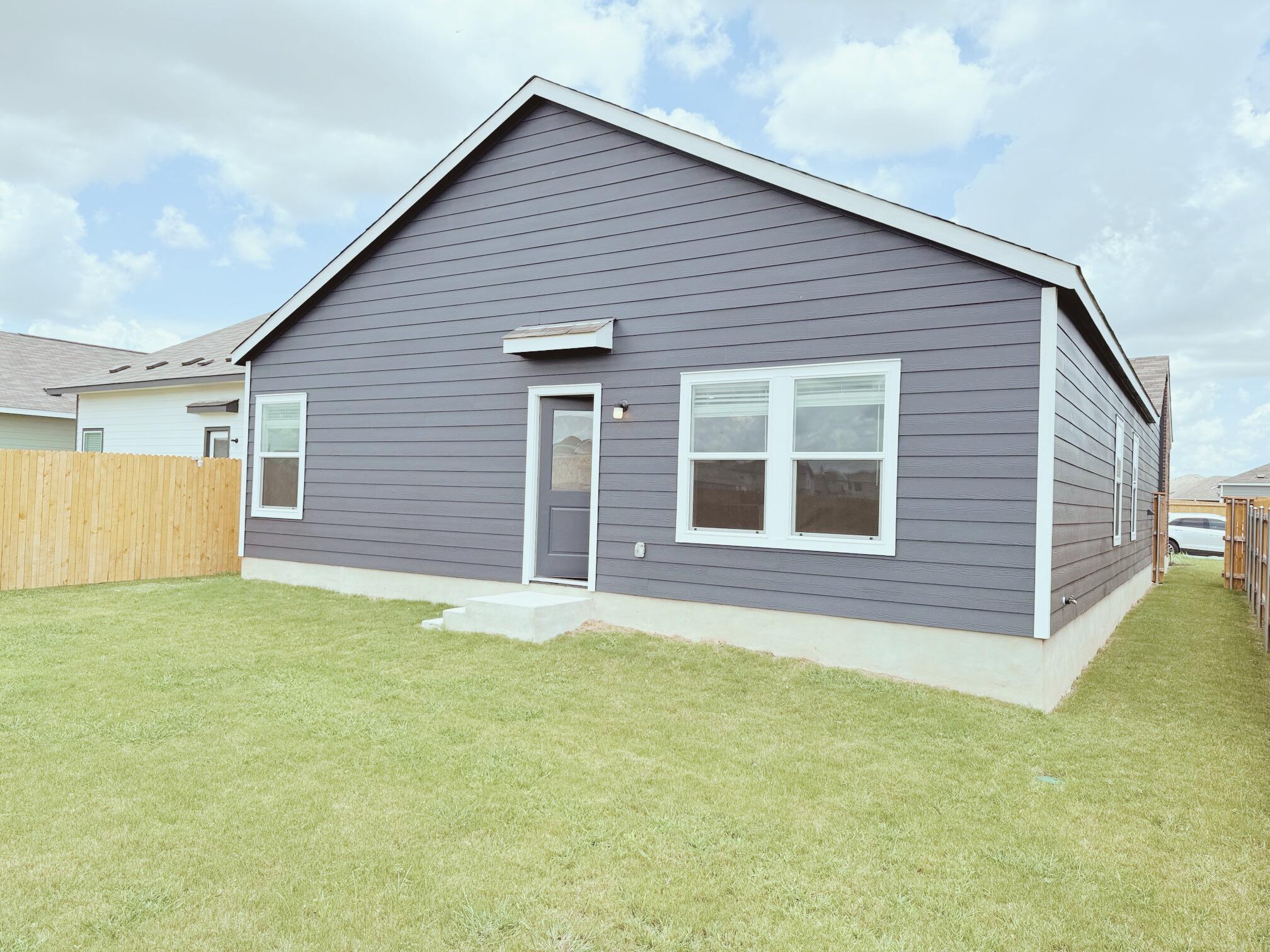 212 The Good Way, Jarrell, TX 76537