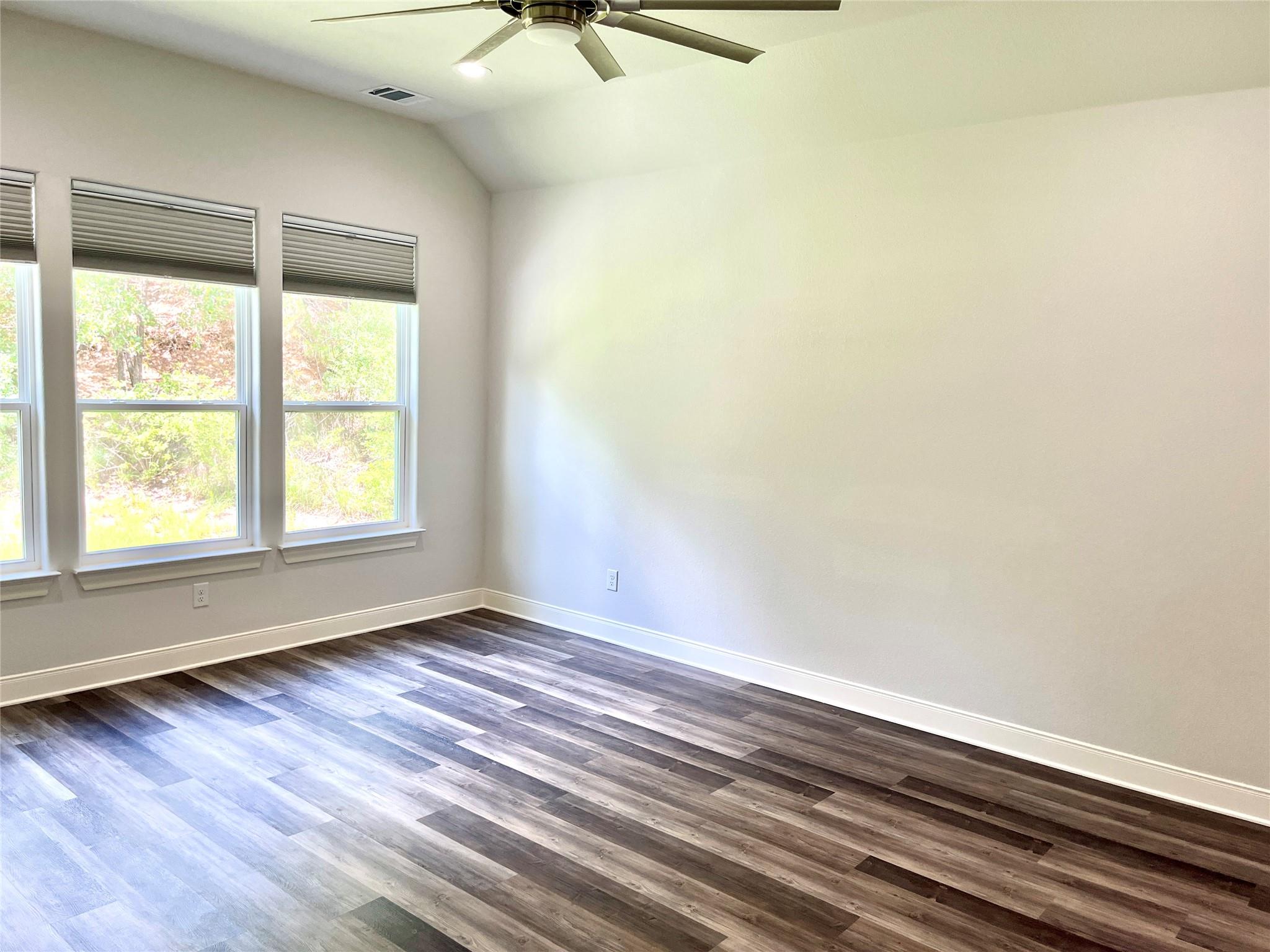 108 W Keamuku Ct, Bastrop, TX 78602