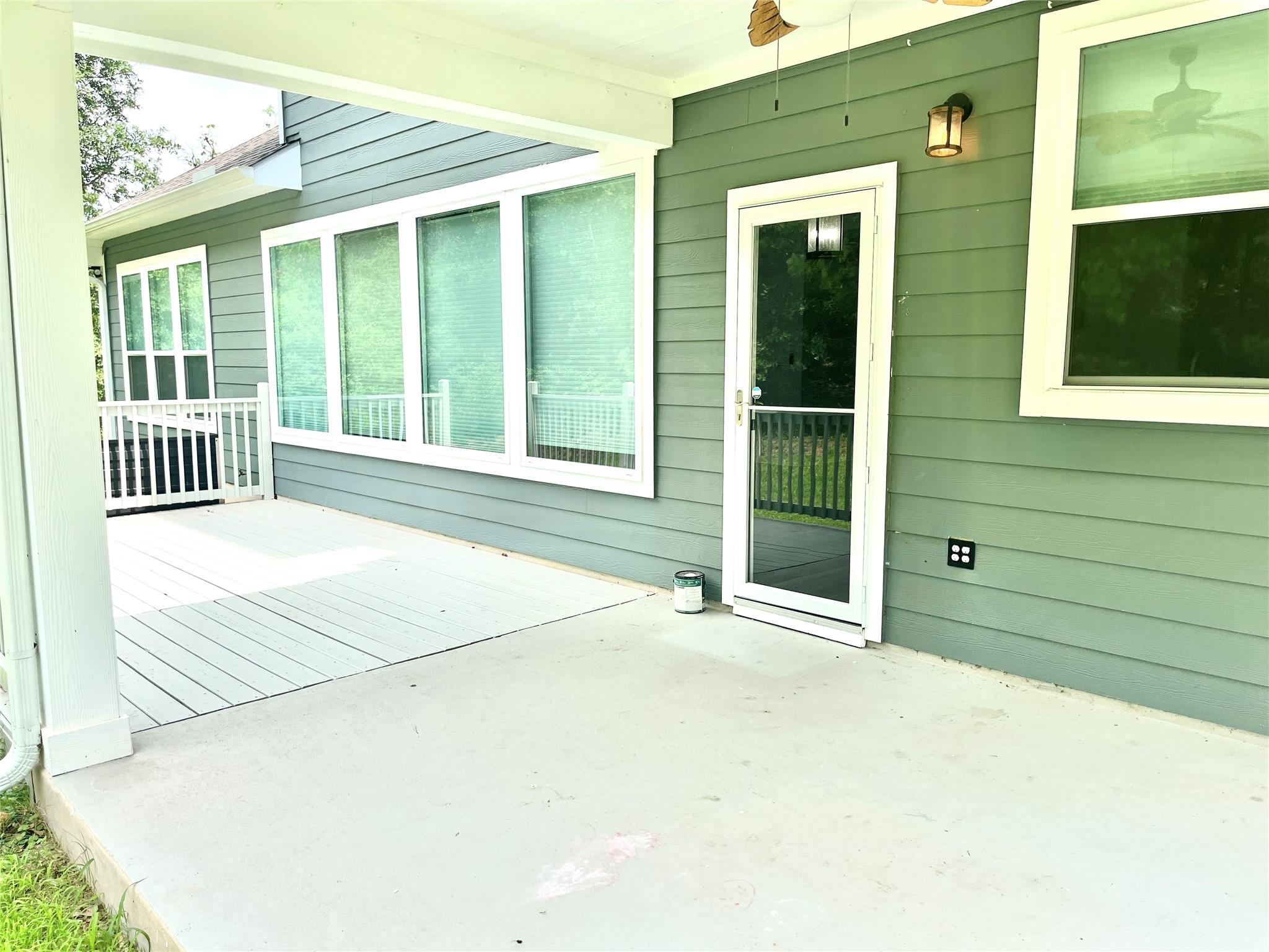 108 W Keamuku Ct, Bastrop, TX 78602