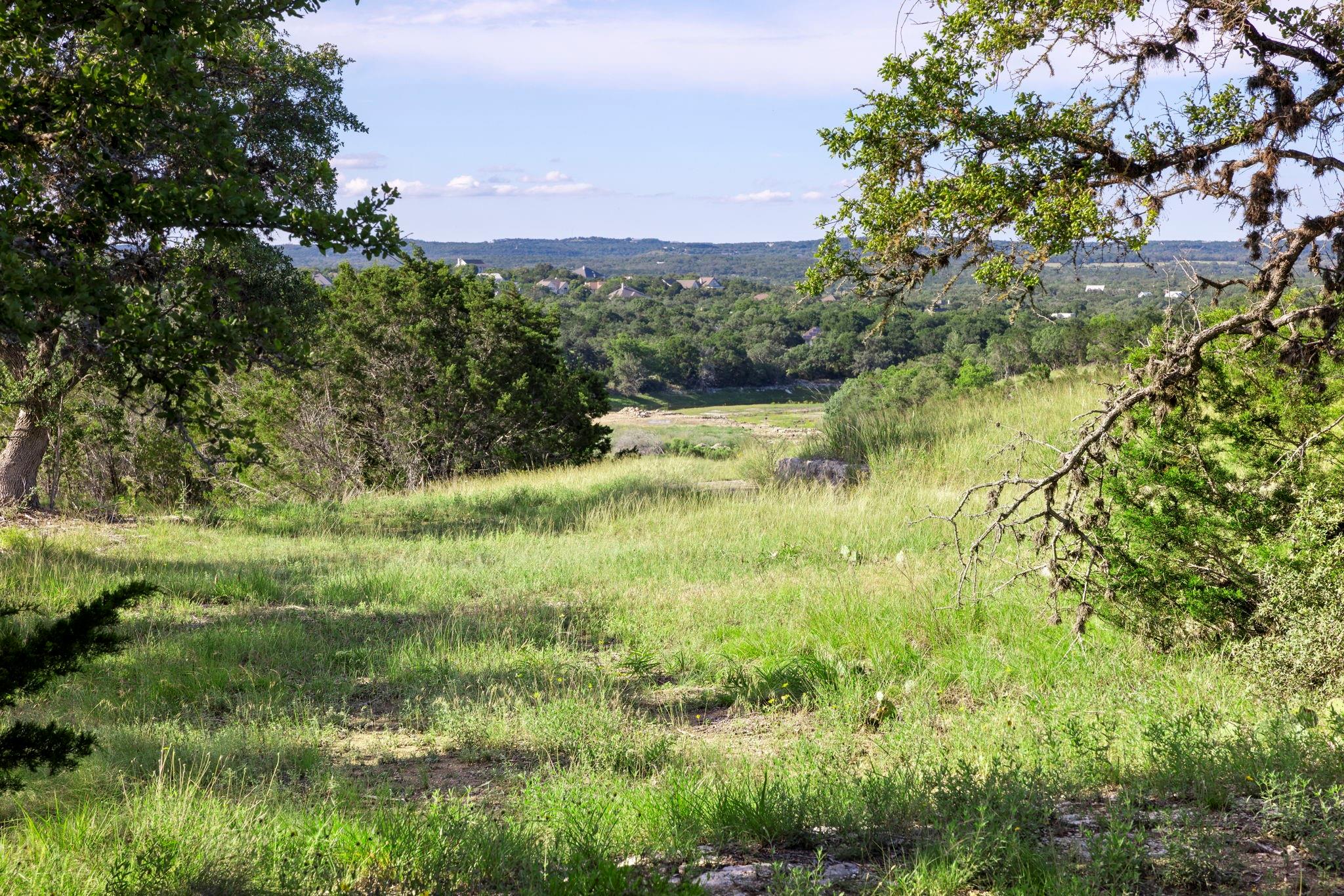 4 Shilo Cir, Wimberley, TX 78676