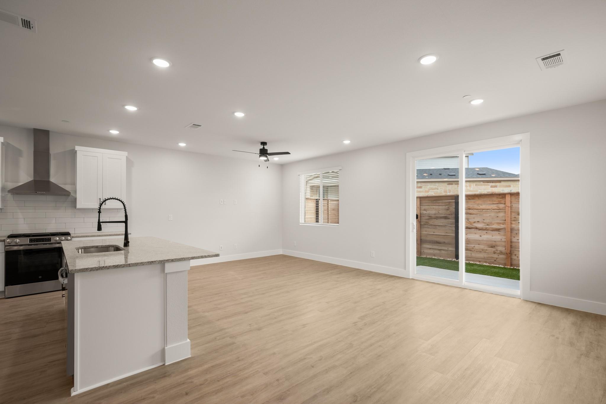 17413 Homestead Haven Dr, Bee Cave, TX 78738