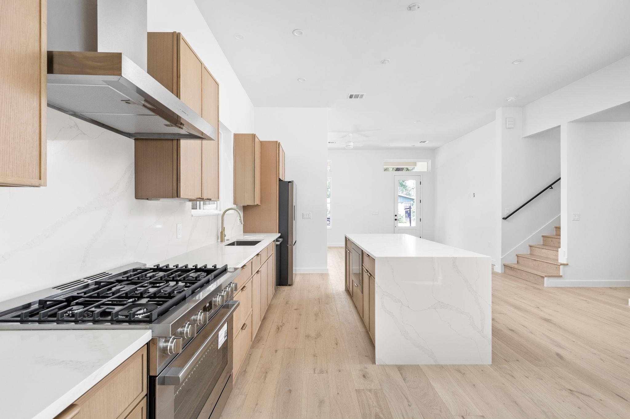 2917 Lyons Rd # 1, Austin, TX 78702