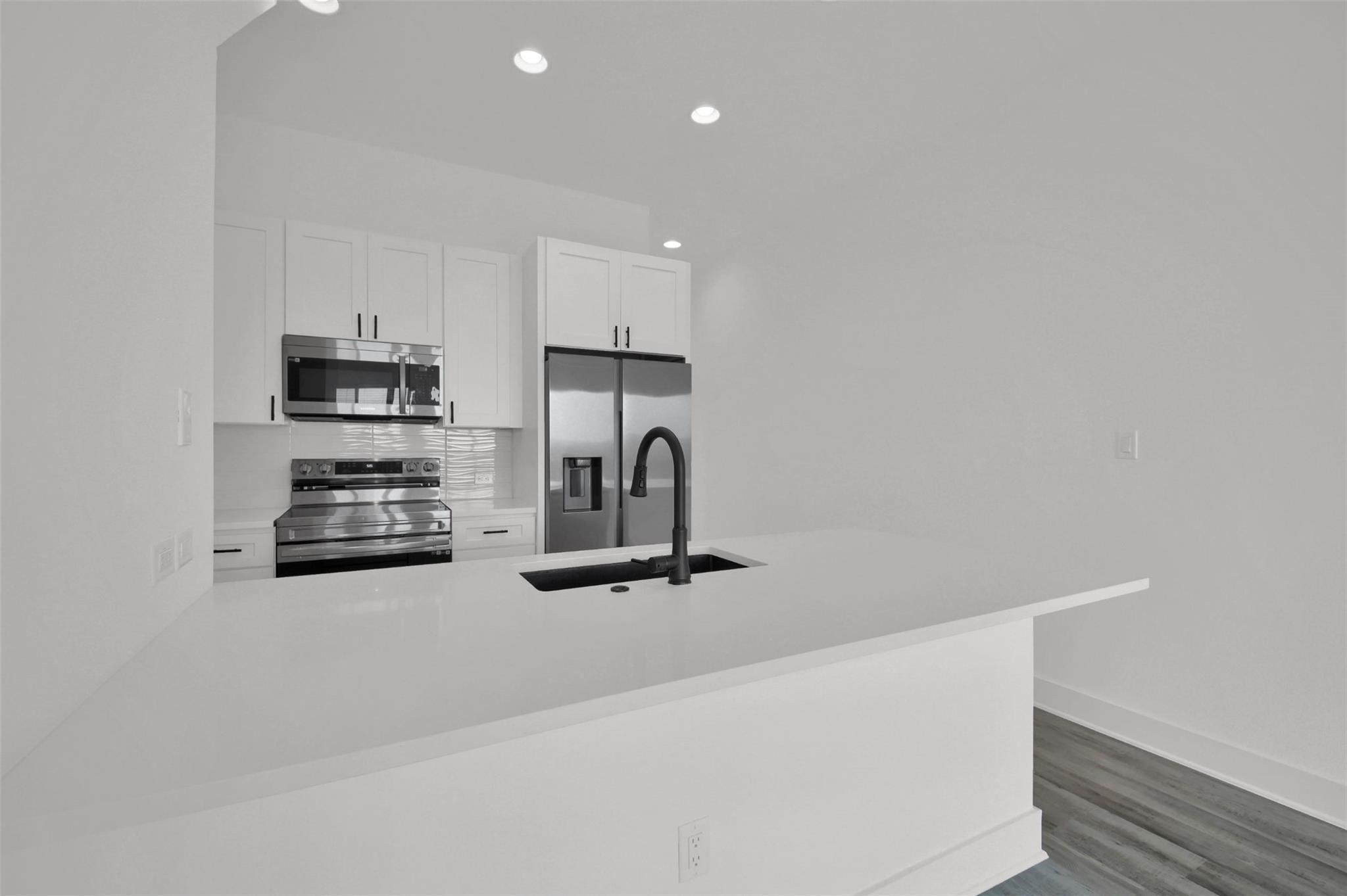 21200 Portsmouth Cv # 5, Lago Vista, TX 78645