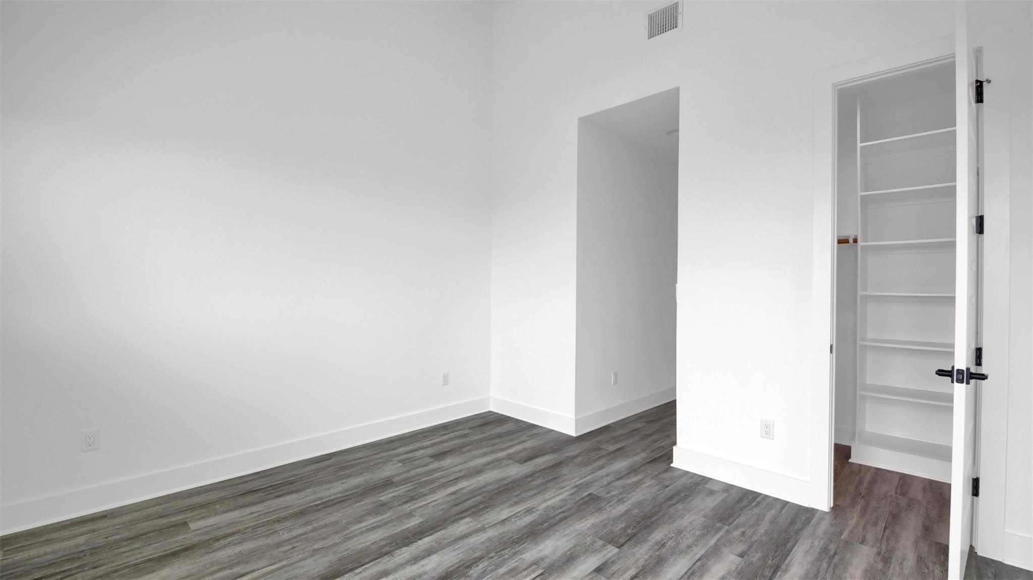 21200 Portsmouth Cv # 5, Lago Vista, TX 78645