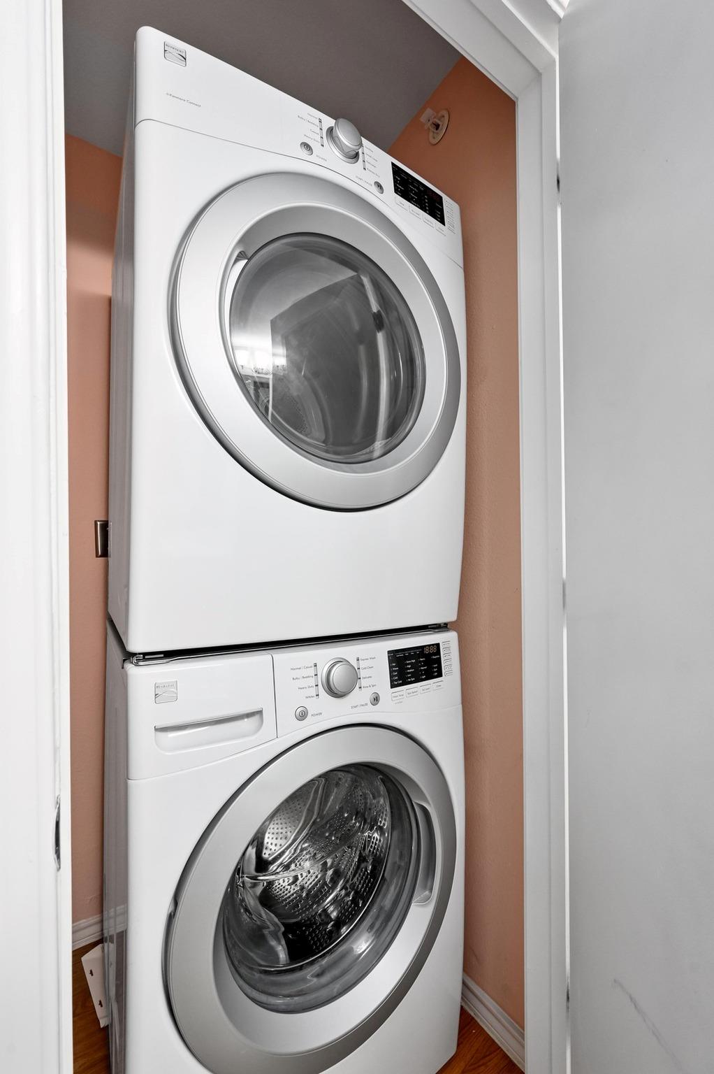 3839 Dry Creek Dr # 207, Austin, TX 78731