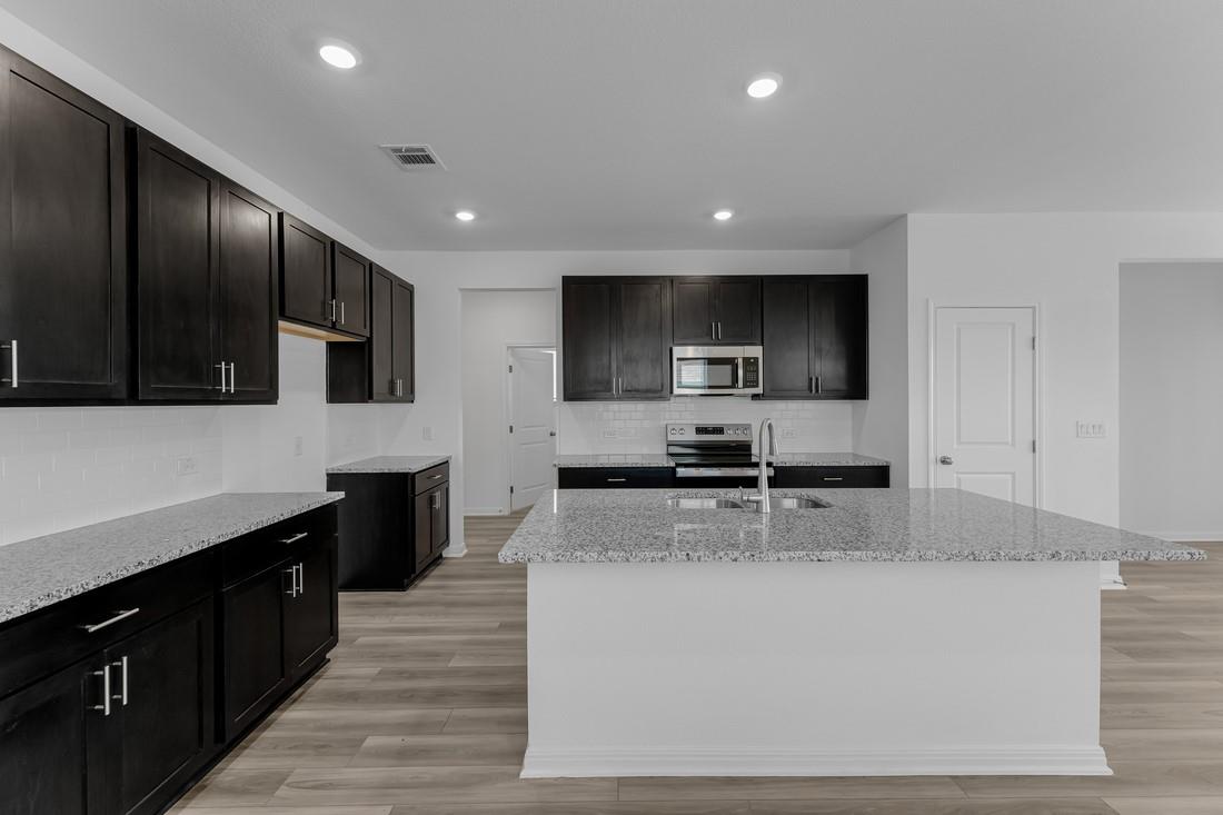 429 Breccia Trl, Liberty Hill, TX 78642