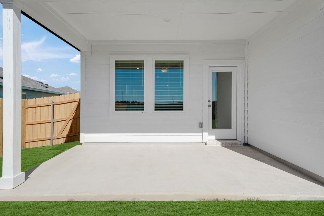 429 Breccia Trl, Liberty Hill, TX 78642