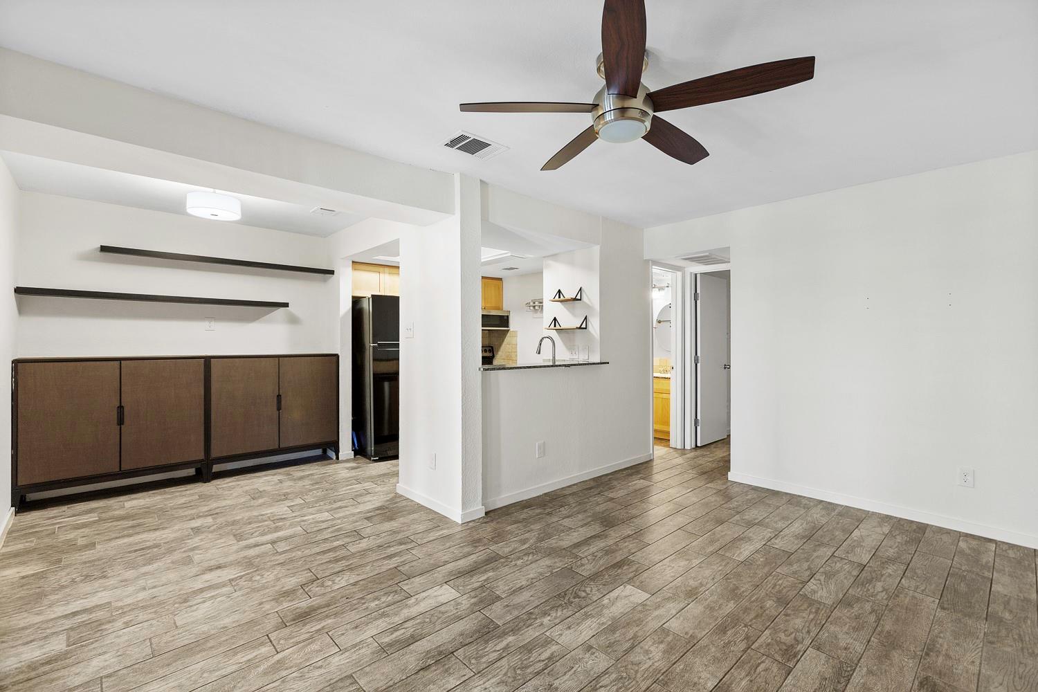 3627 Menchaca Rd # 116, Austin, TX 78704