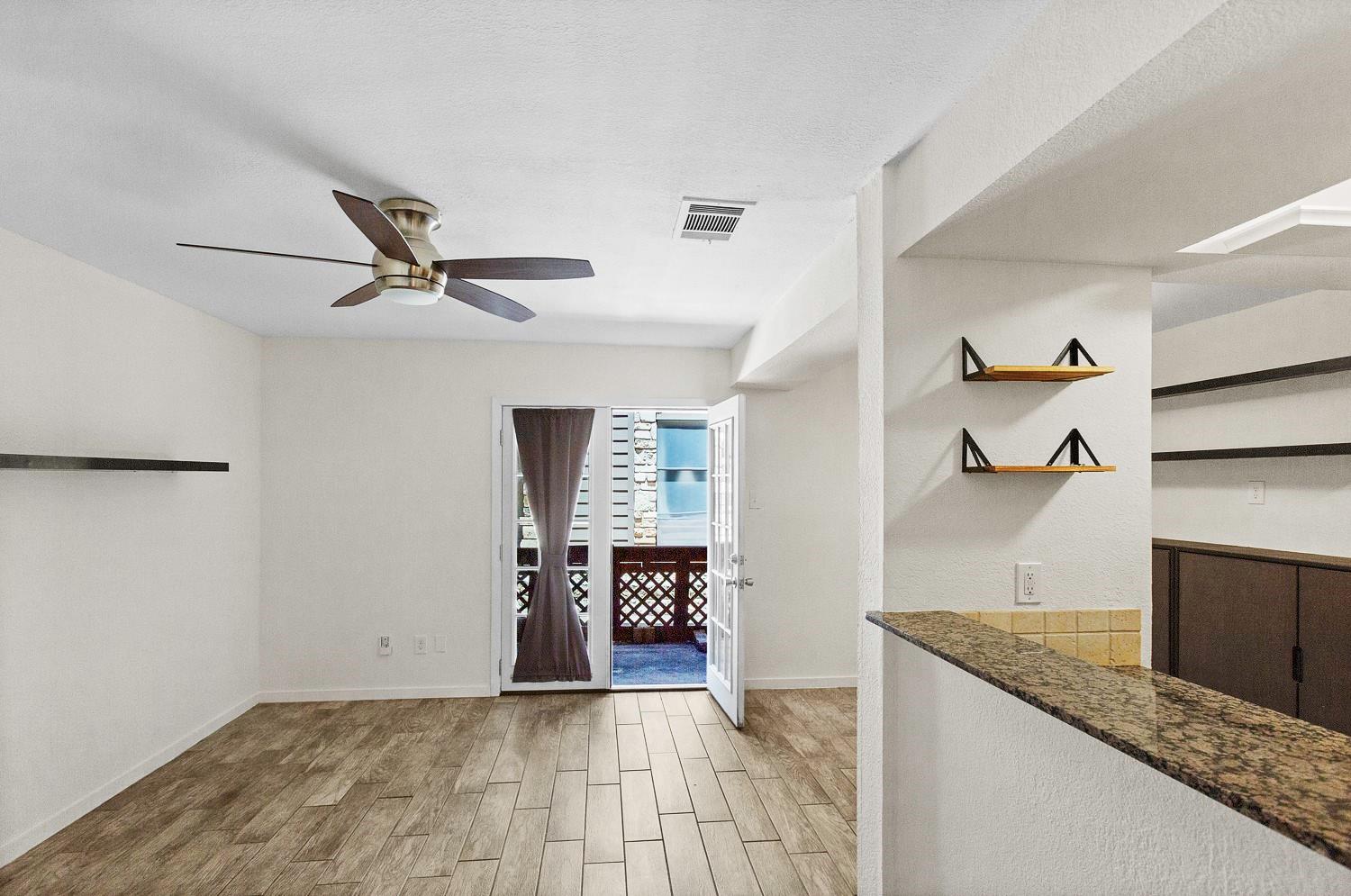 3627 Menchaca Rd # 116, Austin, TX 78704