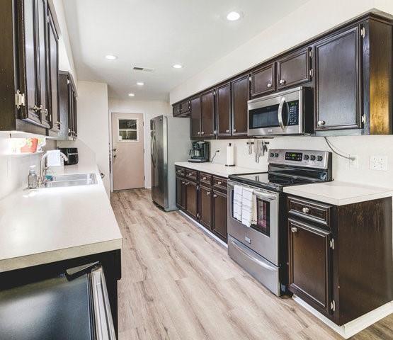 4000 Stoney Hl, Round Rock, TX 78681