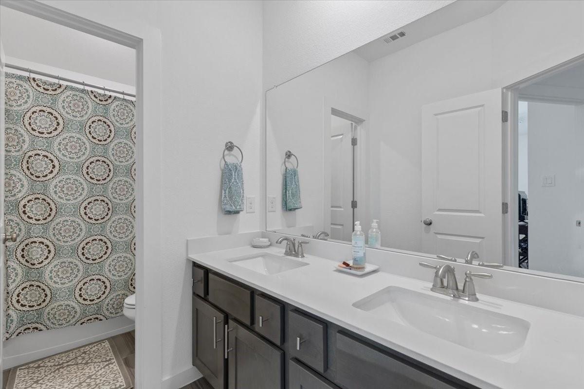 220 Arrowhead Mound Rd, Georgetown, TX 78628