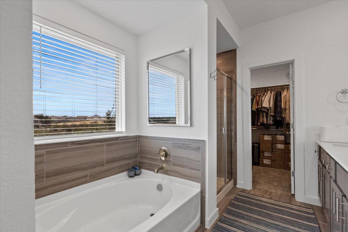 220 Arrowhead Mound Rd, Georgetown, TX 78628