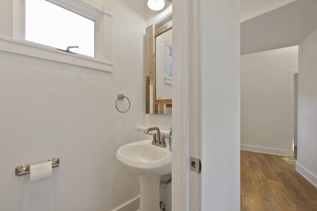 1612 The High Rd, Austin, TX 78746