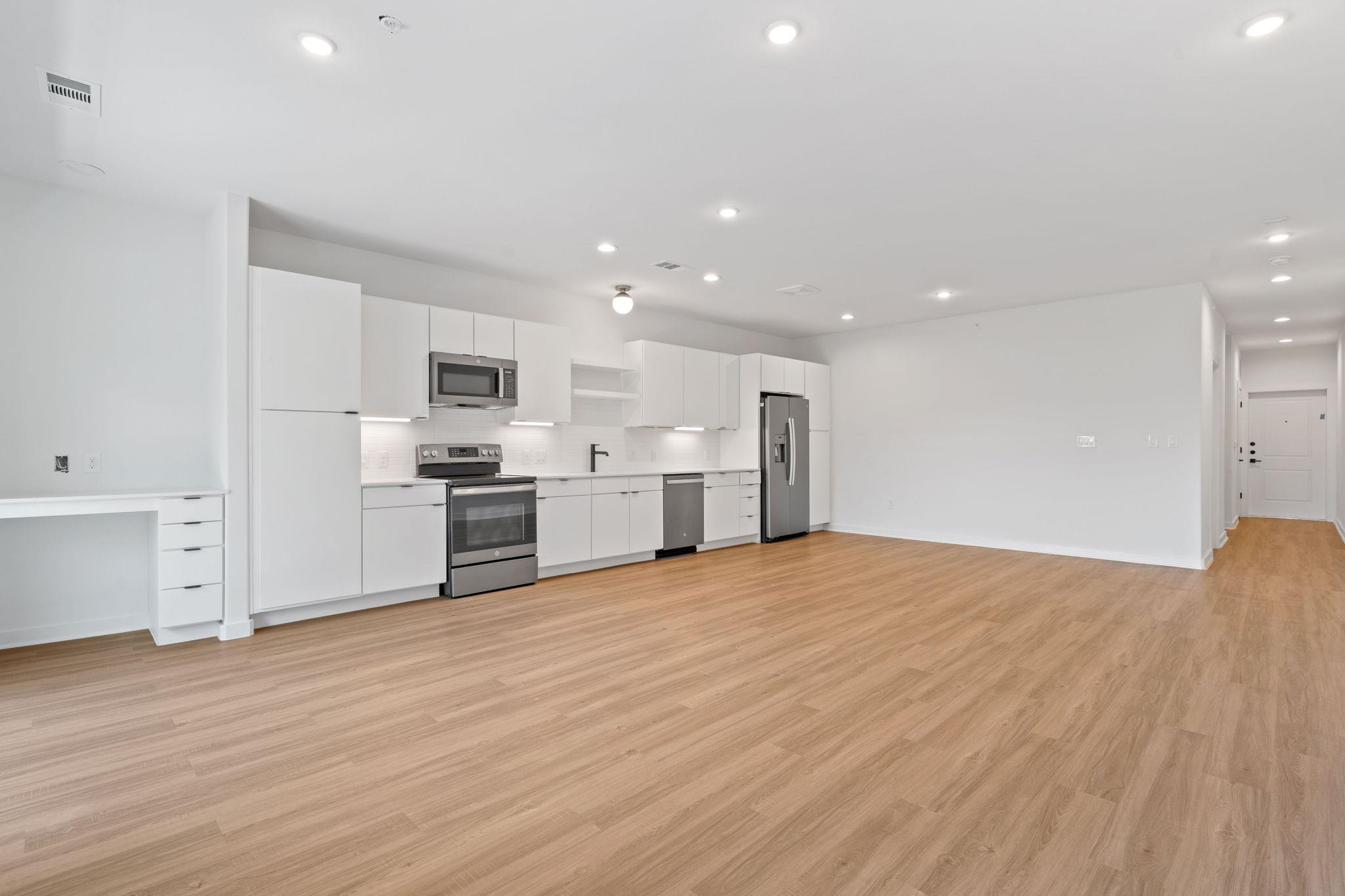 100 W Mockingbird Ln # 308, Austin, TX 78745