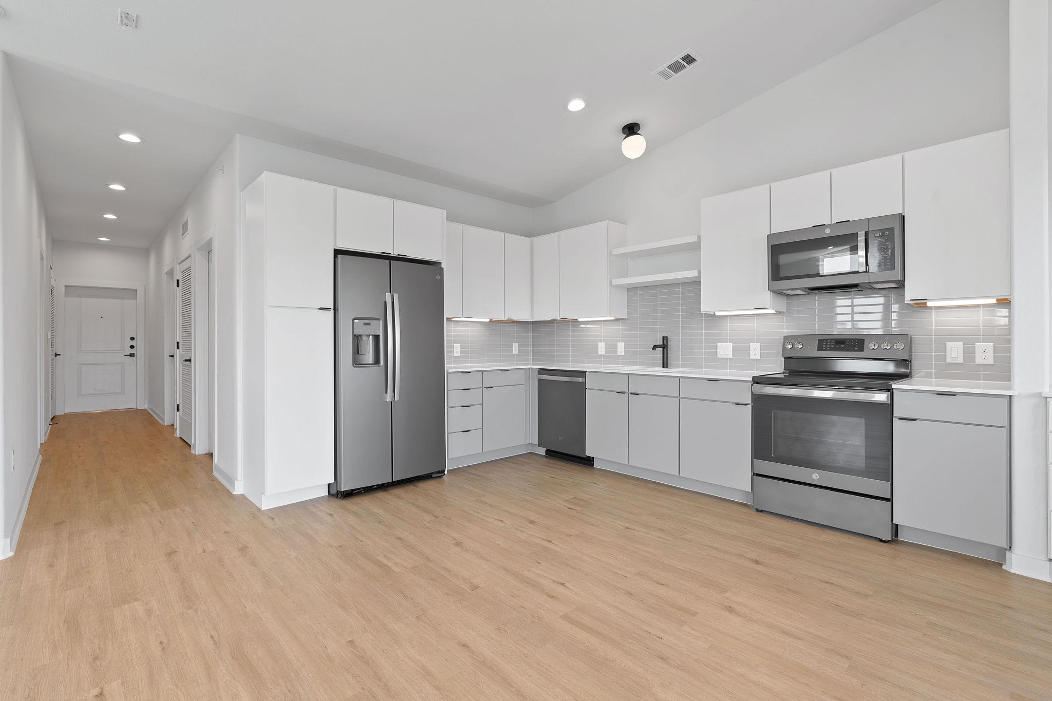 100 W Mockingbird Ln # 307, Austin, TX 78745