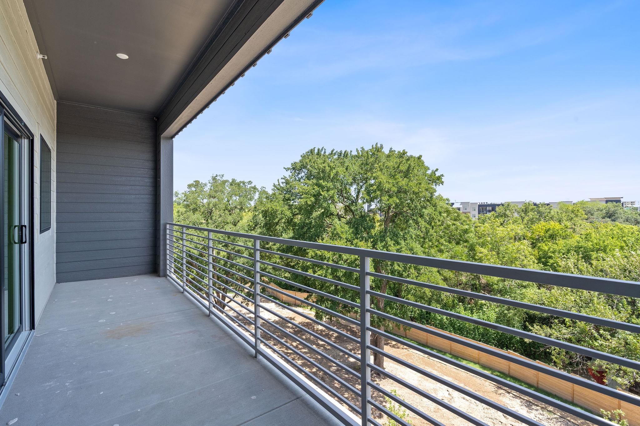 100 W Mockingbird Ln # 307, Austin, TX 78745