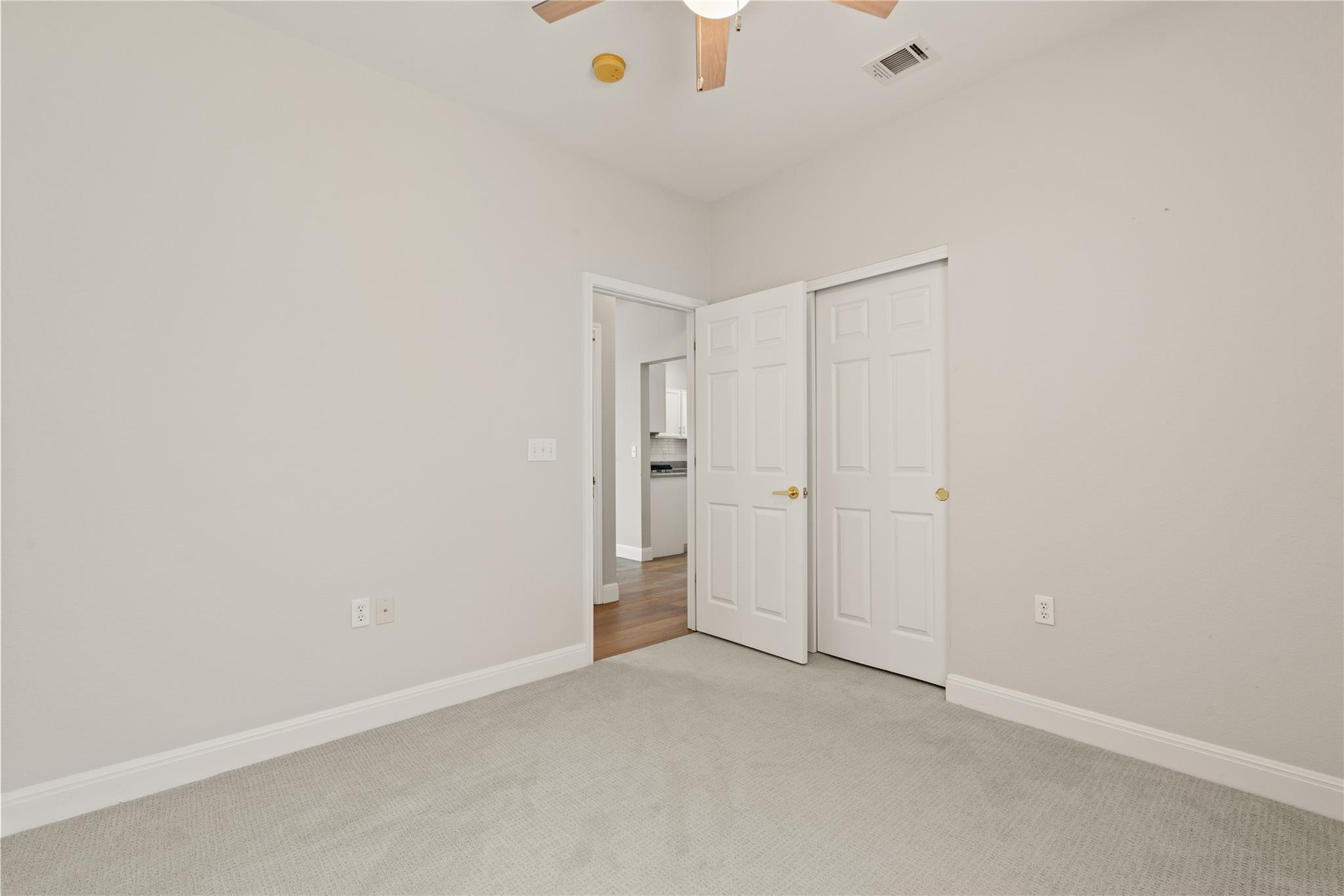 210 Crockett Loop, Georgetown, TX 78633
