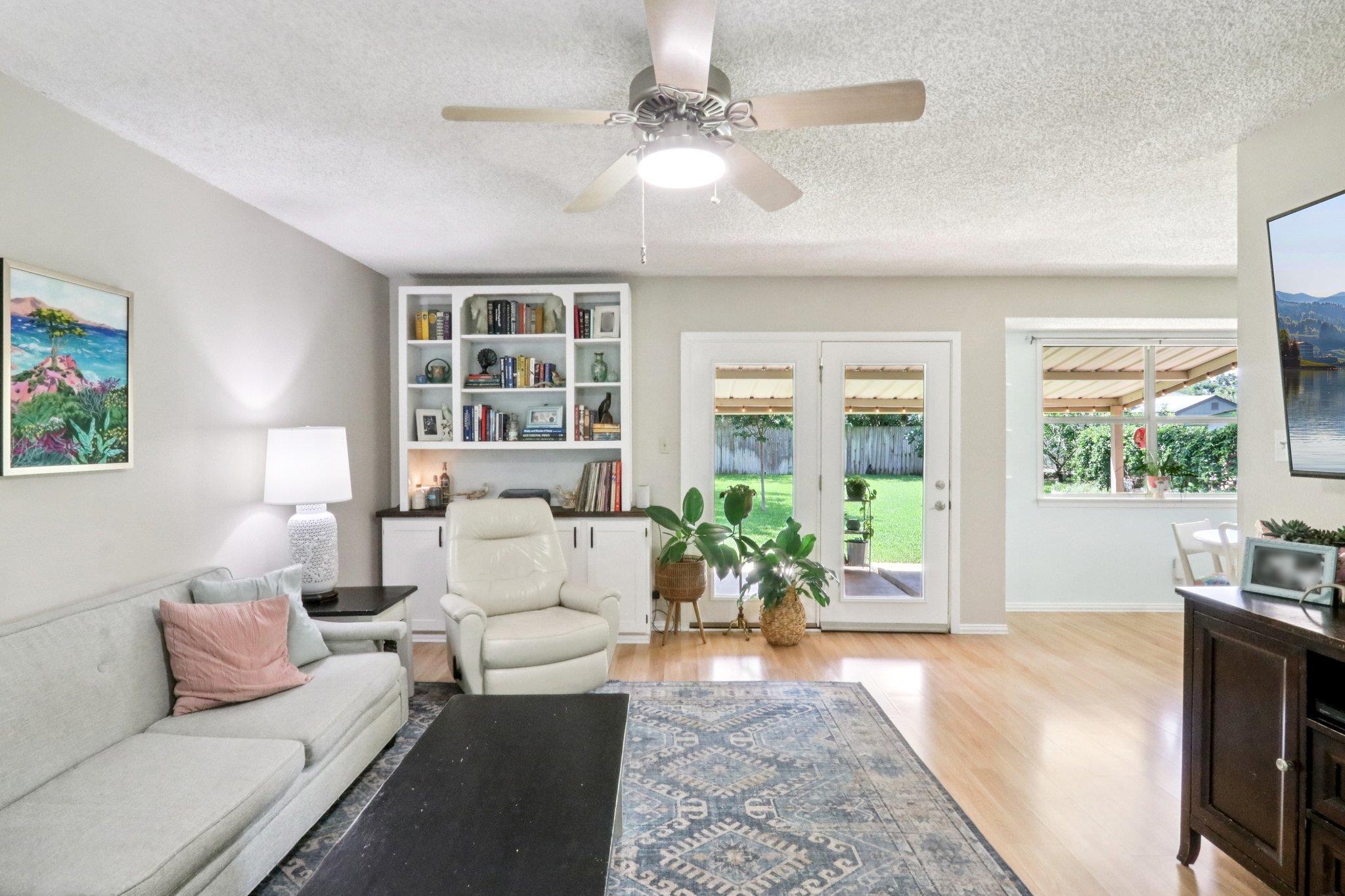 700 Dunman Dr, Georgetown, TX 78628