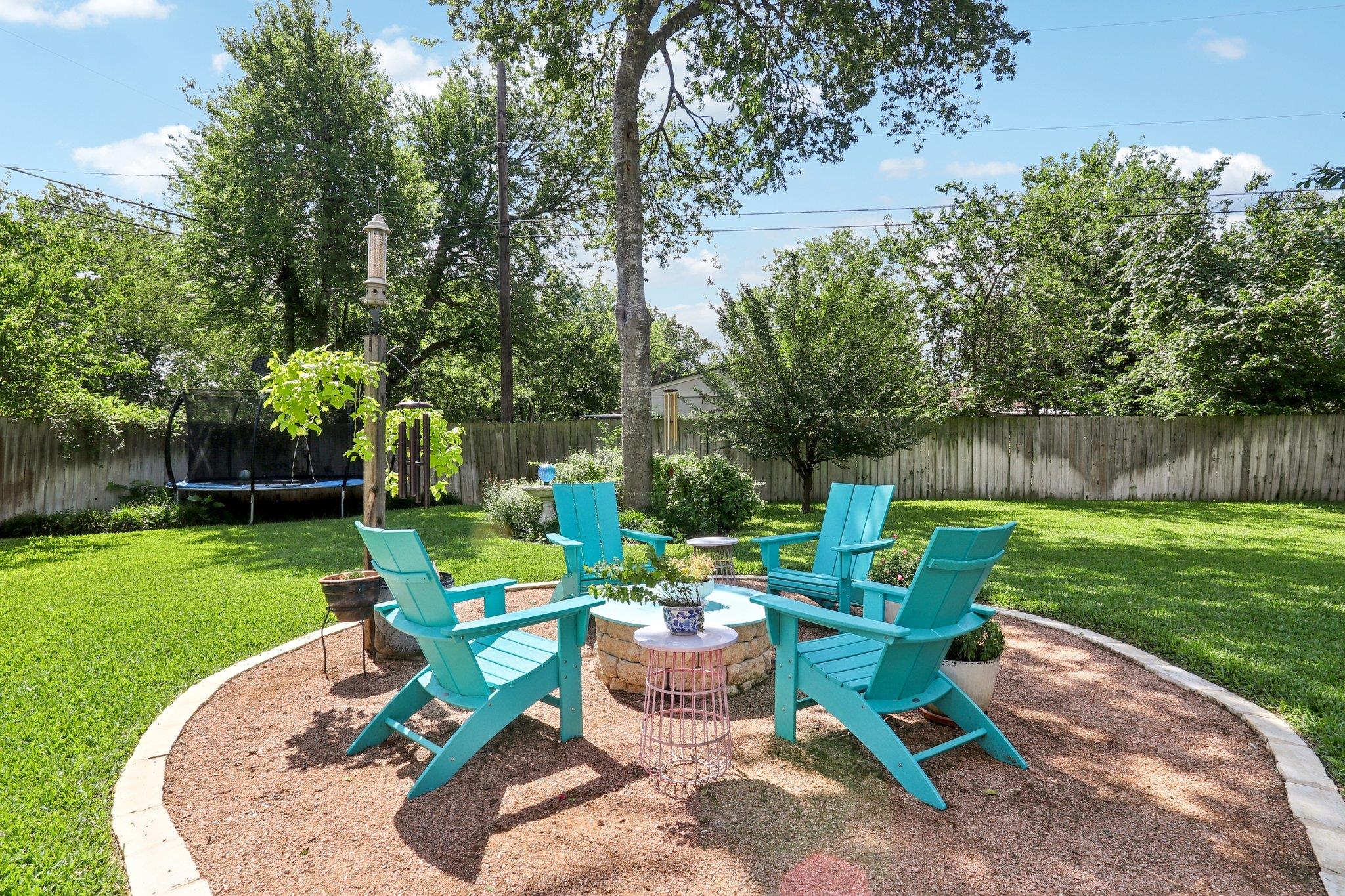 700 Dunman Dr, Georgetown, TX 78628