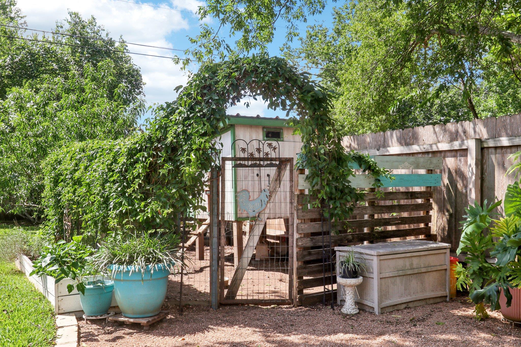 700 Dunman Dr, Georgetown, TX 78628