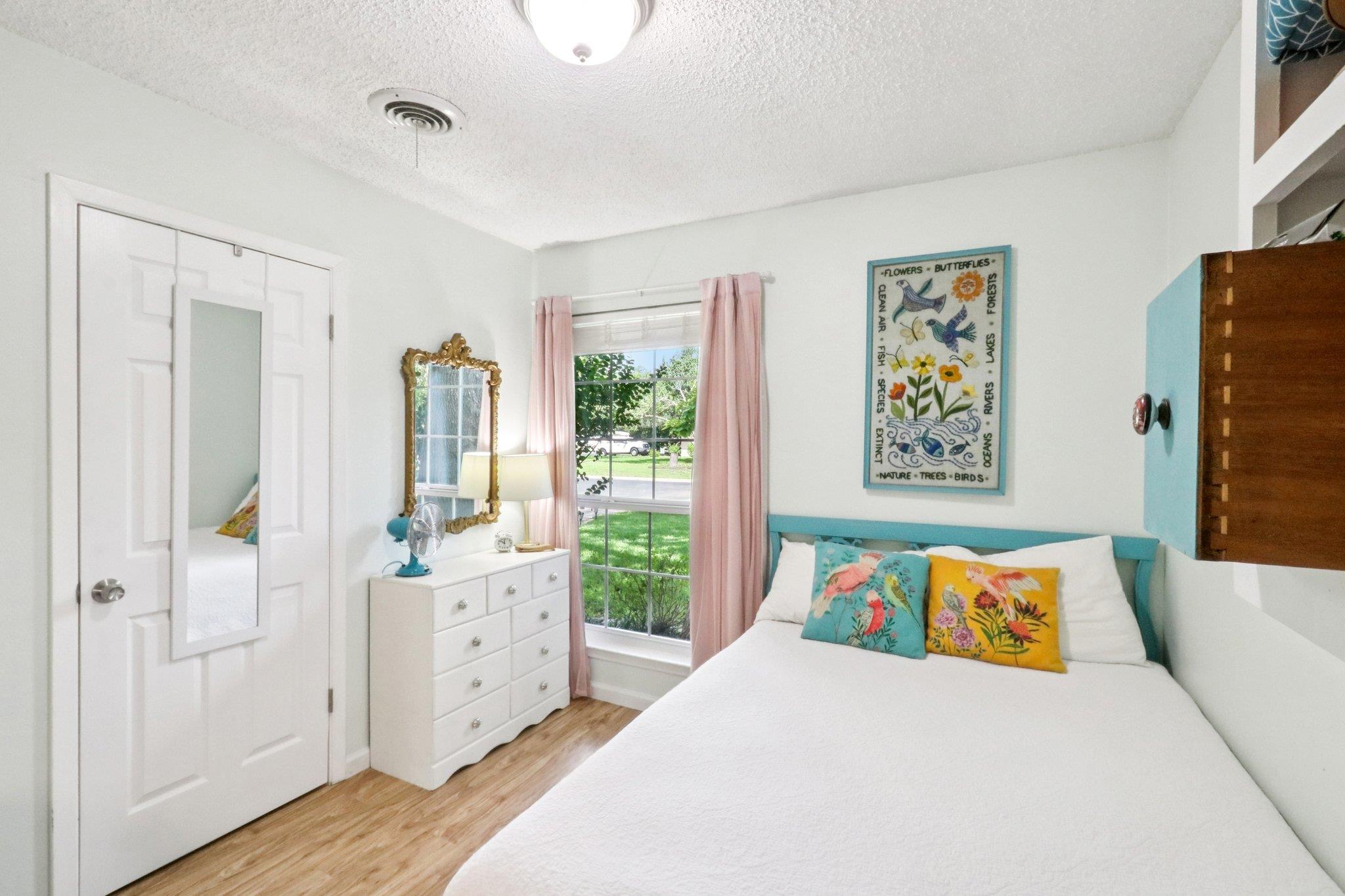 700 Dunman Dr, Georgetown, TX 78628