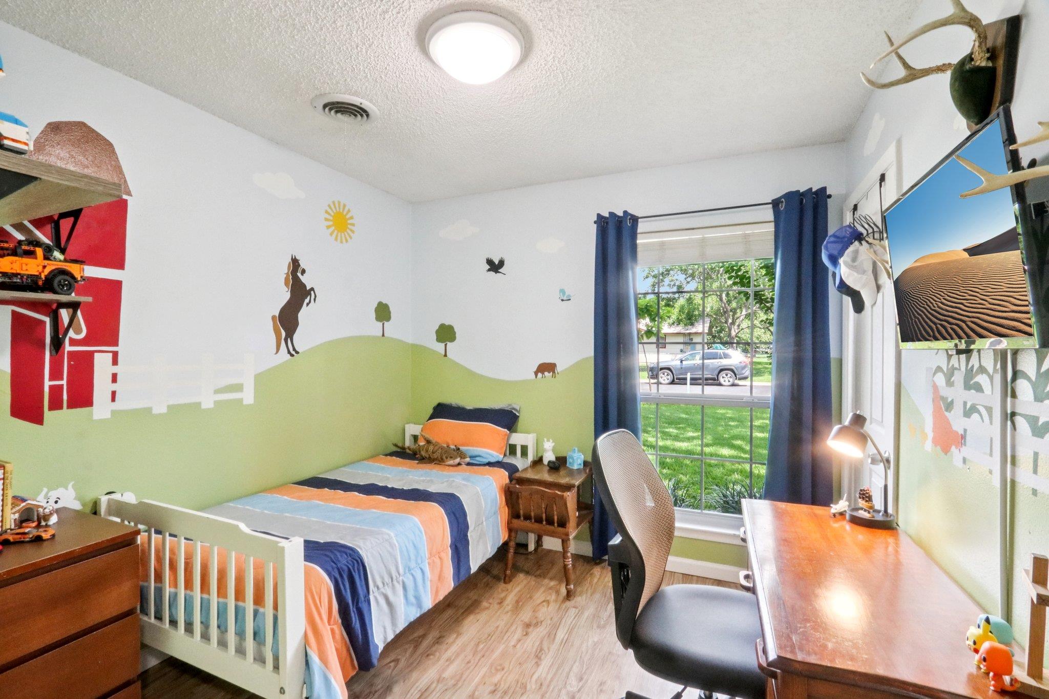 700 Dunman Dr, Georgetown, TX 78628
