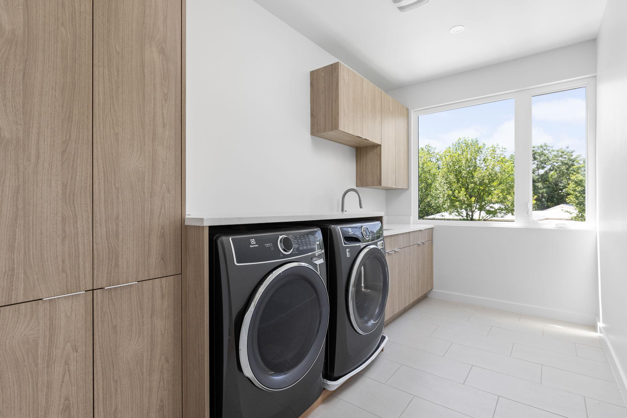 2903 Breeze # 1, Austin, TX 78722