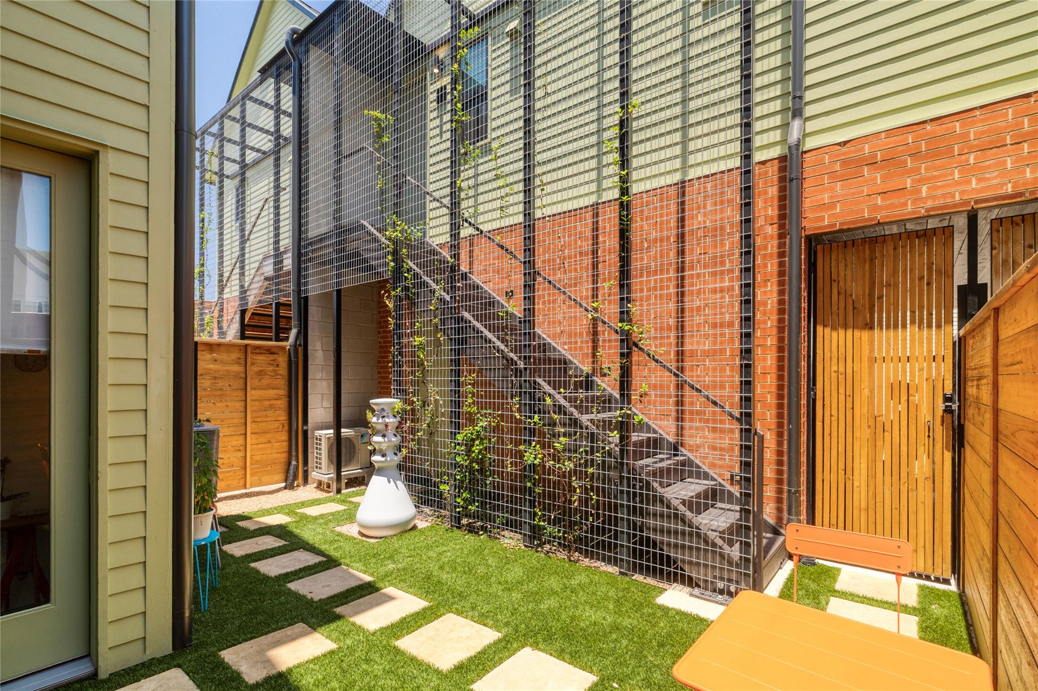 3010 Sorin St # B, Austin, TX 78723