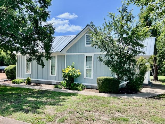 103 N West Dr, Leander, TX 78641