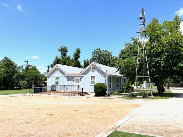 103 N West Dr, Leander, TX 78641