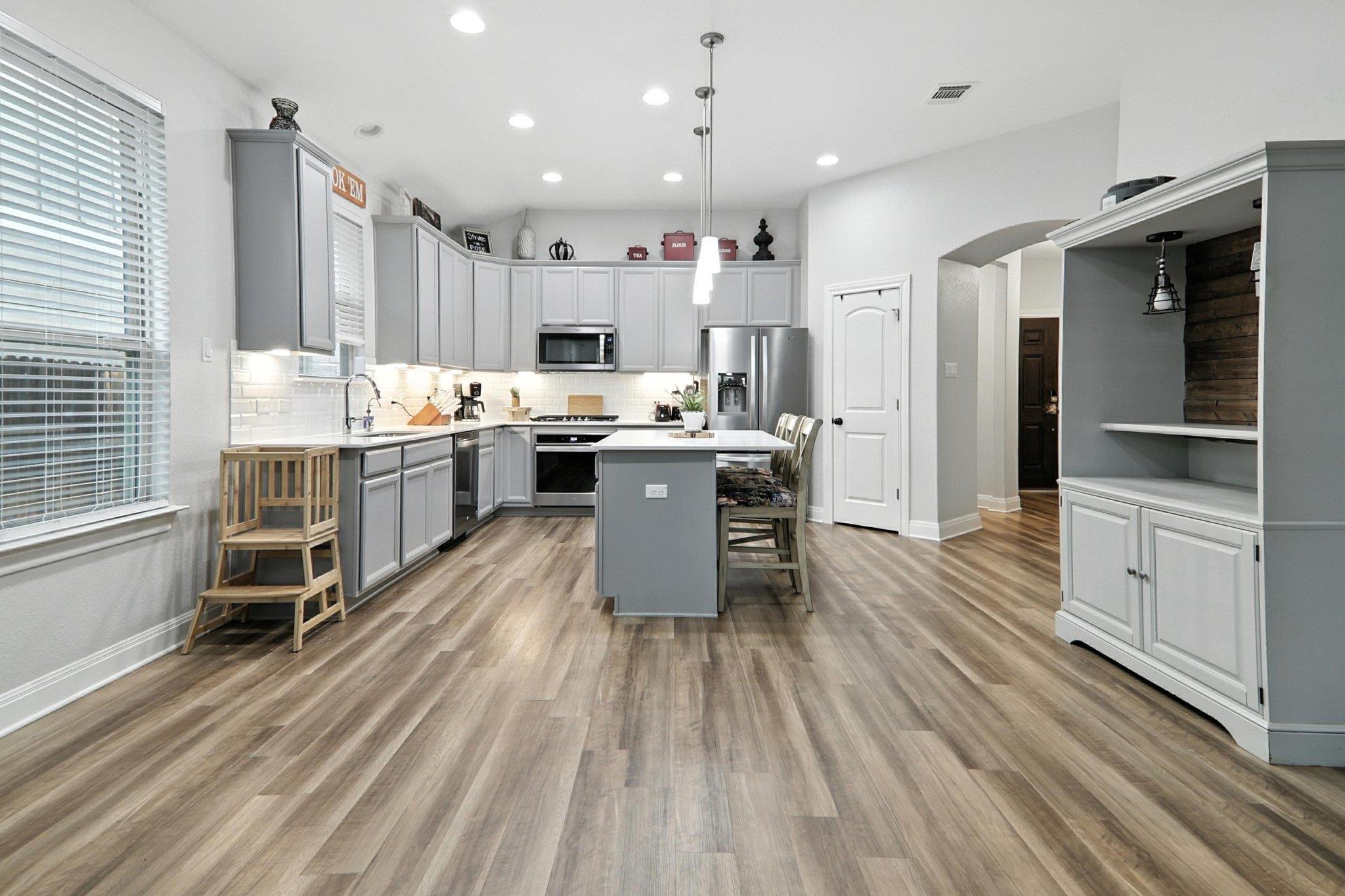 140 Cascata Way, Liberty Hill, TX 78642