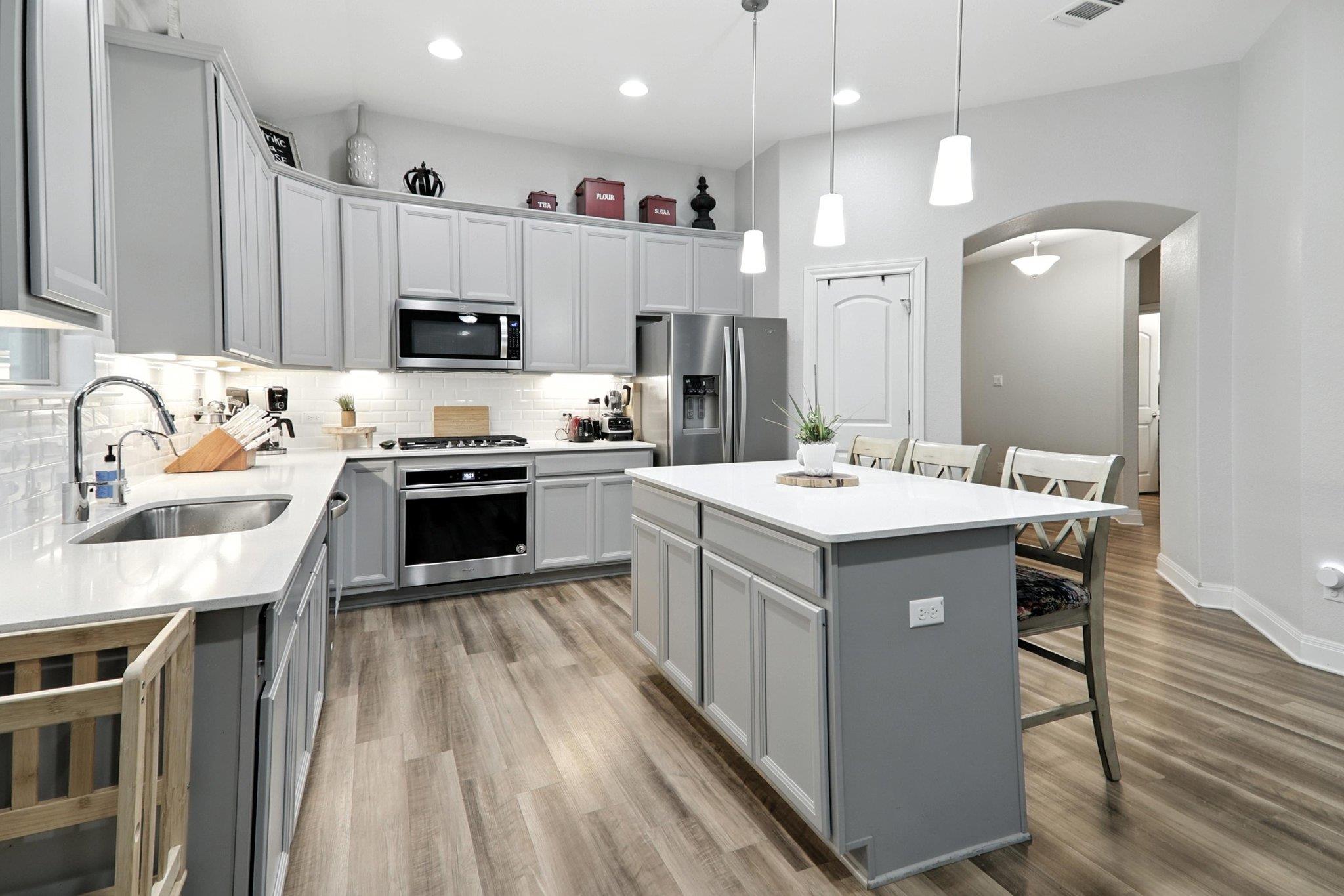 140 Cascata Way, Liberty Hill, TX 78642