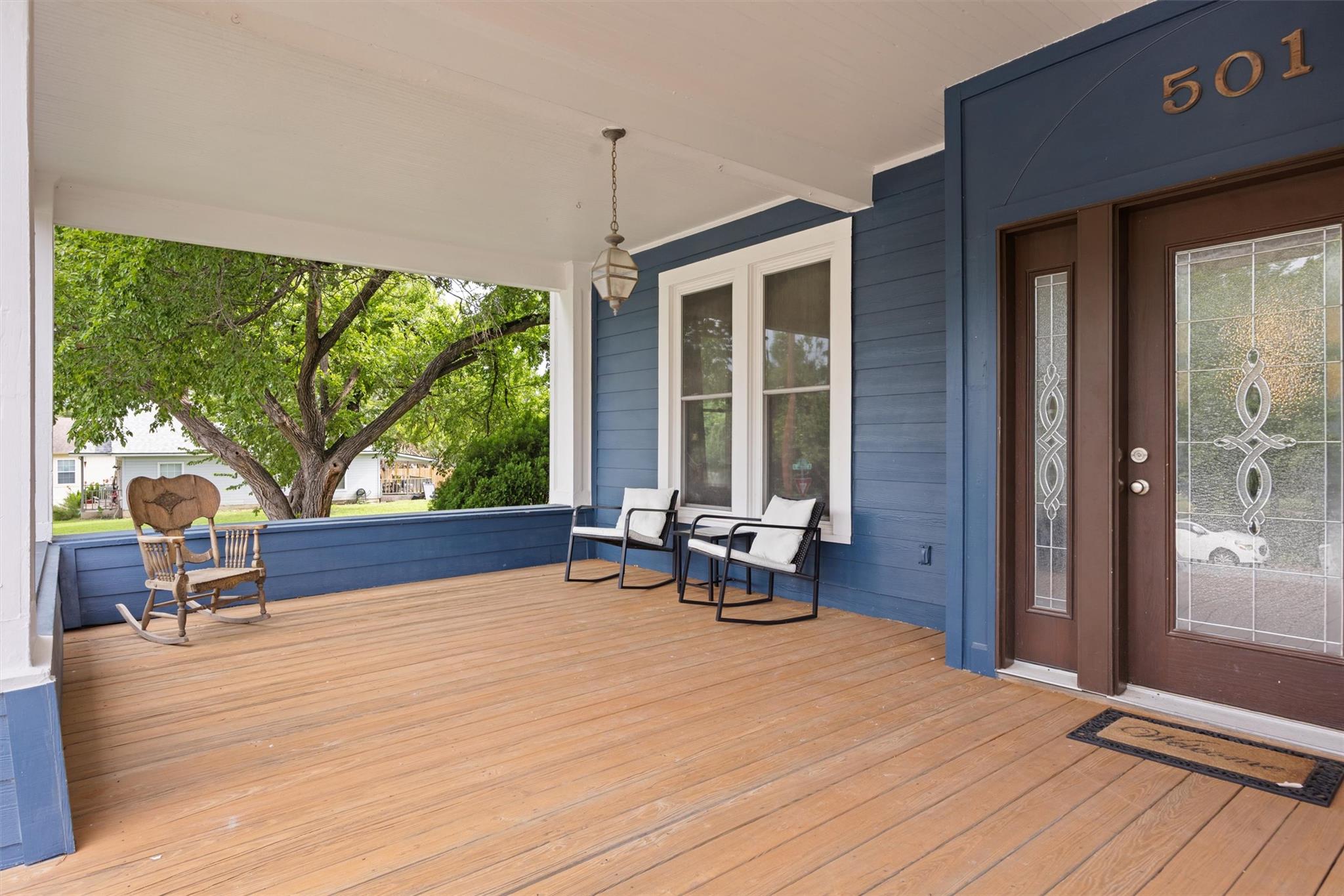 501 Branch St, Taylor, TX 76574