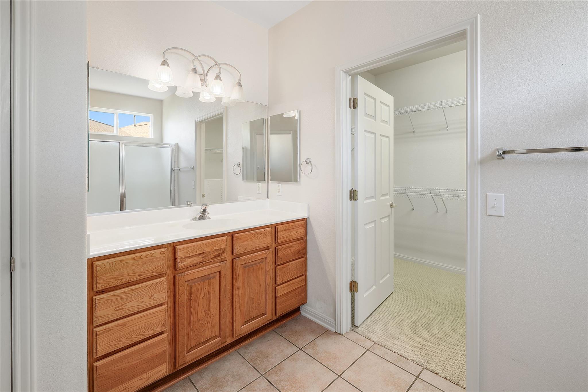 107 Lynn Cv, Georgetown, TX 78633