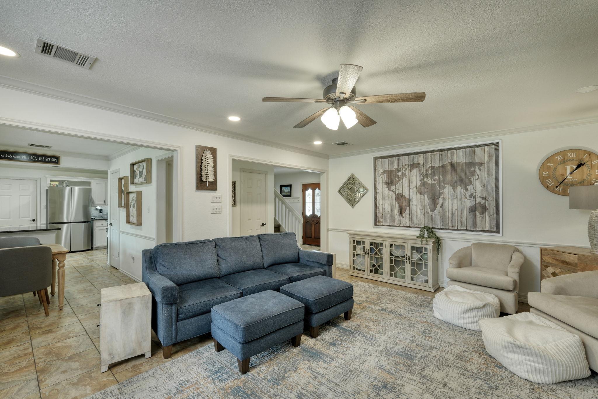 2018 Shadowbrook Cir, Round Rock, TX 78681